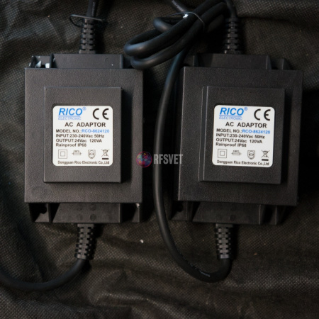 Объемная фигура из стекловолокна "Снеговик с подарком и звездочкой" 130*85*65 см, с трансформаторомтором