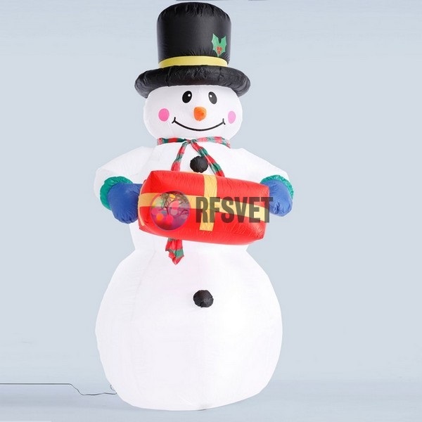 Фигура надувная «Снеговик с подарком», 240 см