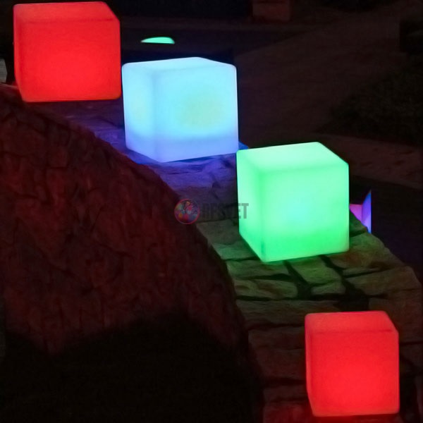 Светящийся разноцветный LED куб, 40см от сети 220B, арт. 021
