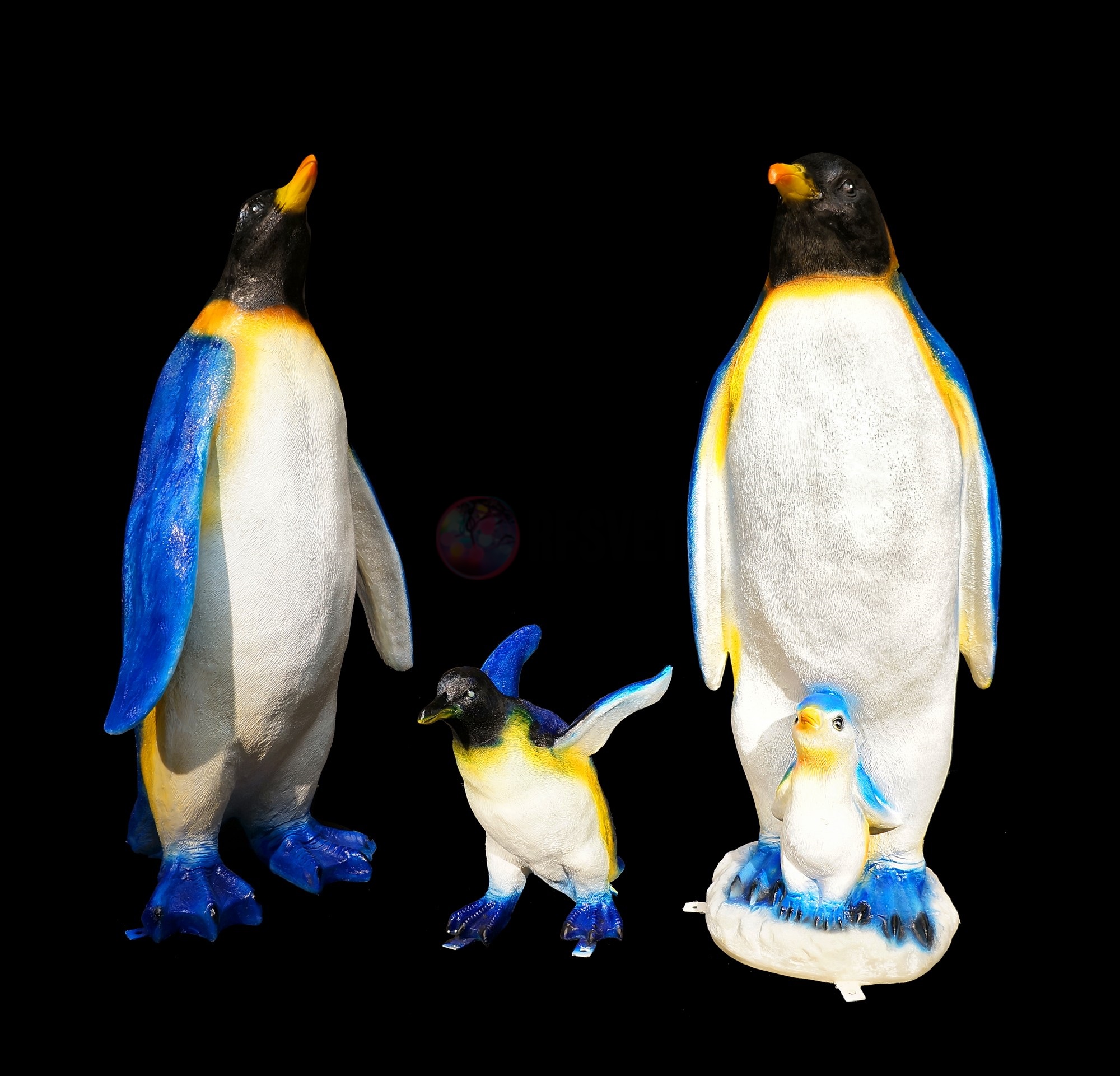 Объемная фигура из стекловолокна "Пингвиненок", 50*30*46 см, с трансформатором