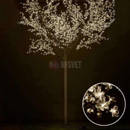 Световое дерево «Сакура», диаметр 3,0 м, высота 3,6 м, 2688 лепестка, теплое белое