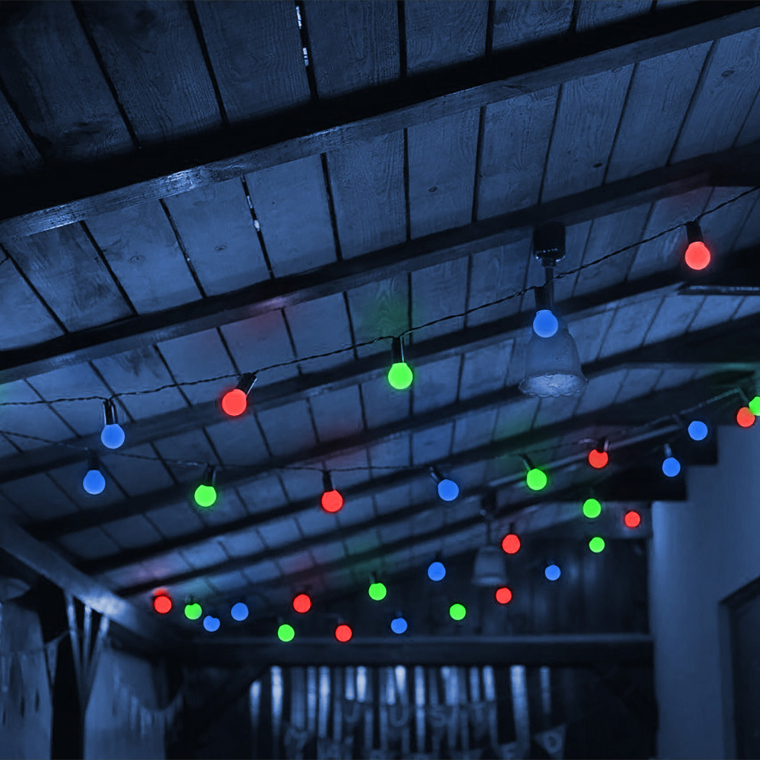 Светодиодная гирлянда в форме шариков: яркий акцент в вашем интерьере